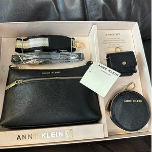 Anne Klein 5 Piece Gift Set, Black